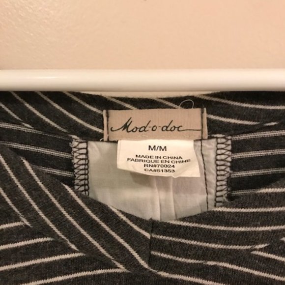 Mododoc Top - Picture 4 of 4